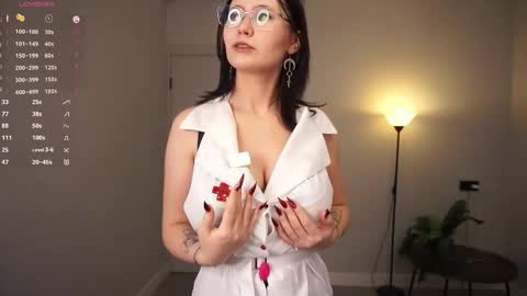 Criss  online show from February 13, 5:16 pm