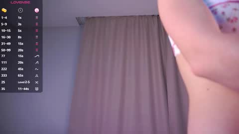 Criss  online show from September 21, 6:34 pm