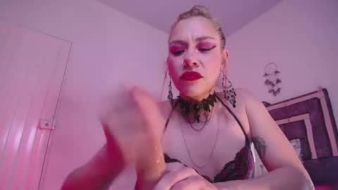 Zara online show from November 21, 1:47 am