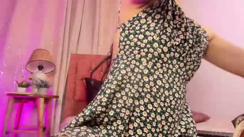 Snapshot of zaradulce chatting on September 30, 12:26 pm Zara . online show from September 30, 12:26 pm