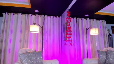   online show from March 7, 12:32 am