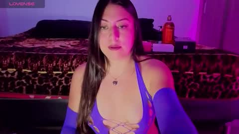 Snapshot of zararosse7 chatting on November 2, 2:55 am ZaraRosse7 online show from November 2, 2:55 am