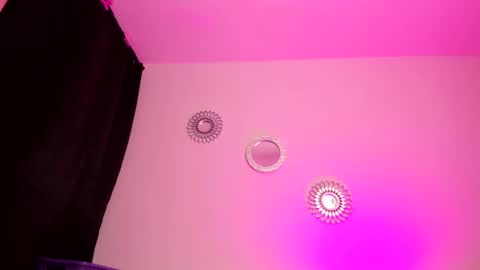 Snapshot of zaritha_li chatting on September 30, 10:26 am Zaritha Li online show from September 30, 10:26 am