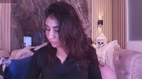 Snapshot of zayda_ chatting on October 11, 5:49 pm Zayda online show from October 11, 5:49 pm