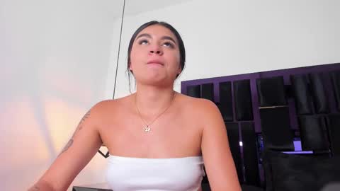 Snapshot of zayda_ chatting on February 10, 7:07 pm Zayda online show from February 10, 7:07 pm