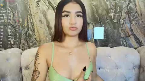 Snapshot of zayda_ chatting on March 3, 7:07 pm Zayda online show from March 3, 7:07 pm