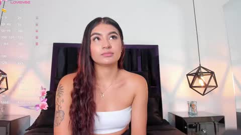 Snapshot of zayda_ chatting on February 10, 11:57 am Zayda online show from February 10, 11:57 am