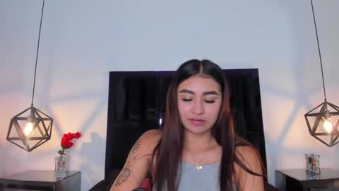 Snapshot of zayda_ chatting on February 21, 1:44 am Zayda online show from February 21, 1:44 am