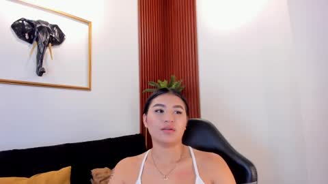 Snapshot of zayda_ chatting on October 9, 7:41 pm Zayda online show from October 9, 7:41 pm