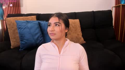 Snapshot of zayda_ chatting on October 17, 8:13 pm Zayda online show from October 17, 8:13 pm