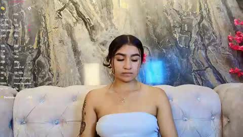 Snapshot of zayda_ chatting on February 26, 1:57 am Zayda online show from February 26, 1:57 am