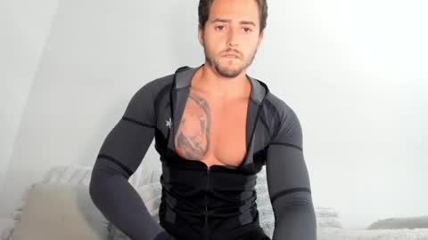 Zay lanez online show from April 2, 5:09 pm