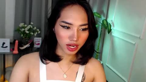 Snapshot of zelainalovetocum chatting on March 4, 5:34 pm zelainalovetocum online show from March 4, 5:34 pm