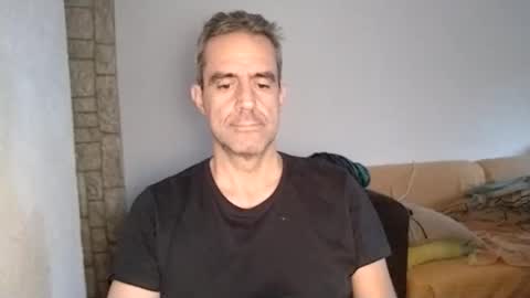 Snapshot of zenikk chatting on October 25, 3:45 pm zenikk online show from October 25, 3:45 pm