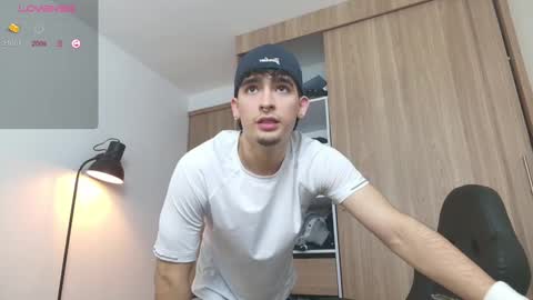 Zenn online show from February 15, 2:33 pm