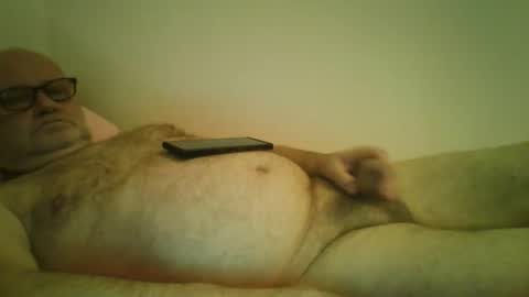Snapshot of zentaurus59 chatting on October 14, 4:59 am zentaurus59 online show from October 14, 4:59 am