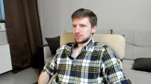 Andrew online show from April 15, 6:39 am