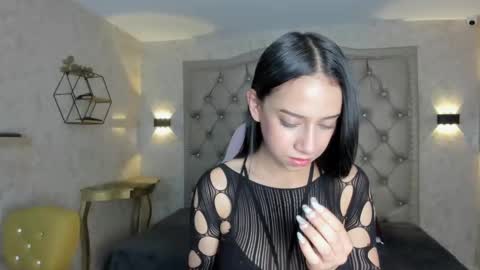 Snapshot of zephyra_angels1 chatting on January 31, 6:47 pm ZEPHYRA ANGELS online show from January 31, 6:47 pm