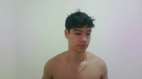 zeus_183 online show from September 14, 10:33 pm