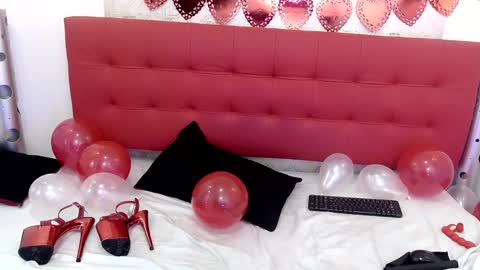 Snapshot of zhamira_21 chatting on February 14, 1:34 am ZHAMIRA ANDRES online show from February 14, 1:34 am