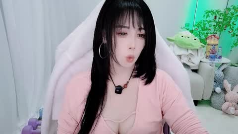 zhen online show from February 25, 5:05 pm