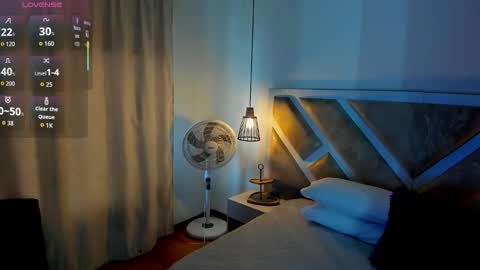 zia online show from March 26, 11:37 am