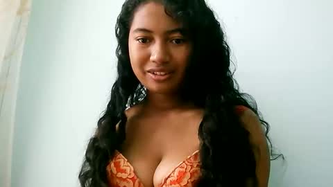 elly online show from March 21, 5:13 am