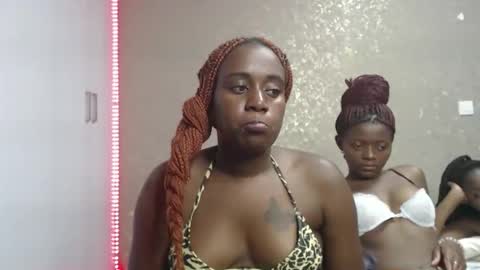 Zinadine online show from February 28, 6:34 pm