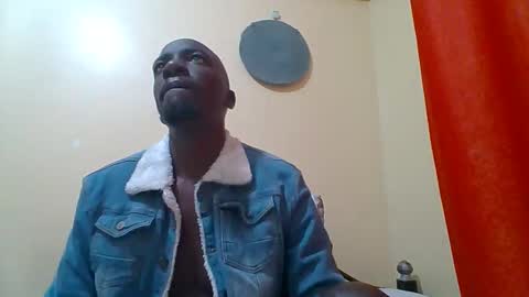 Snapshot of zlatann2012 chatting on October 5, 2:53 am Zlatann2012 online show from October 5, 2:53 am