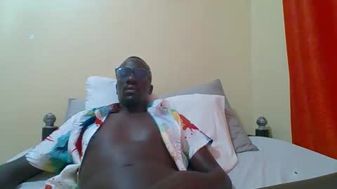Snapshot of zlatann2012 chatting on September 22, 12:31 pm Zlatann2012 online show from September 22, 12:31 pm