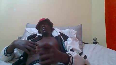 Snapshot of zlatann2012 chatting on September 11, 9:16 pm Zlatann2012 online show from September 11, 9:16 pm