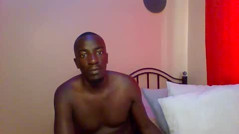 Snapshot of zlatann2012 chatting on February 25, 12:16 pm Zlatann2012 online show from February 25, 12:16 pm