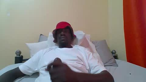 Snapshot of zlatann2012 chatting on September 30, 11:10 am Zlatann2012 online show from September 30, 11:10 am