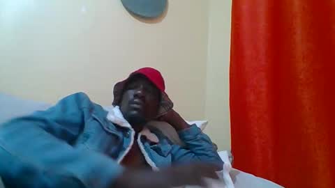 Snapshot of zlatann2012 chatting on October 2, 7:01 pm Zlatann2012 online show from October 2, 7:01 pm
