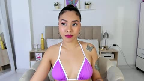 Zoe Gruber online show from May 21, 11:22 pm