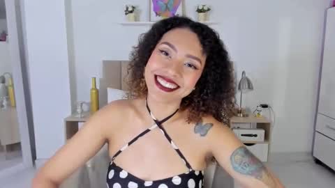 Zoe Gruber online show from May 30, 1:26 am
