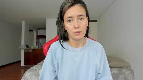 ZOE online show from April 5, 10:07 pm