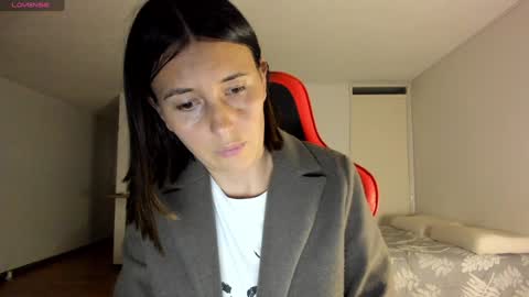 ZOE online show from December 11, 12:12 am