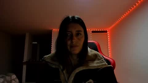 ZOE online show from March 5, 11:49 pm