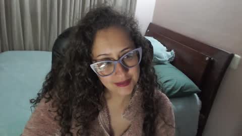 Snapshot of zoe_koller chatting on September 13, 1:41 am Zoe Koller online show from September 13, 1:41 am