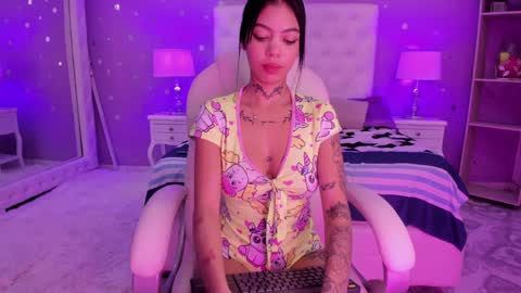 CAMILA online show from January 27, 4:01 pm