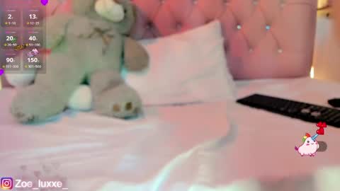 Zoe online show from March 30, 1:06 am