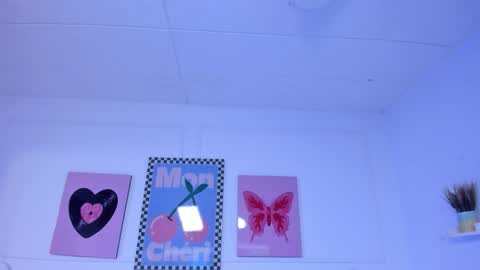 Zoe Lynch online show from February 6, 12:19 pm