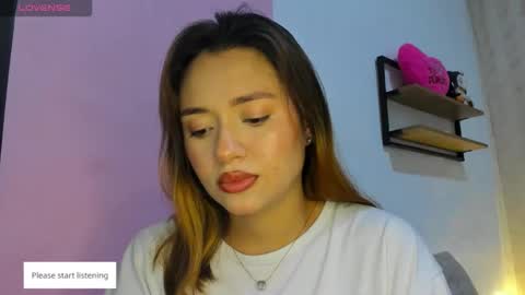 zoe_maddison19 online show from December 1, 7:56 pm