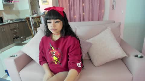 Snapshot of zoe_sullivan_ chatting on January 16, 9:37 am zoe_sullivan_ online show from January 16, 9:37 am