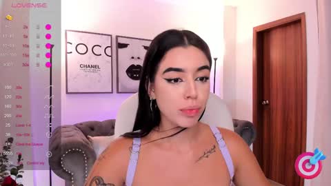  zoee jackson online show from February 22, 6:52 pm