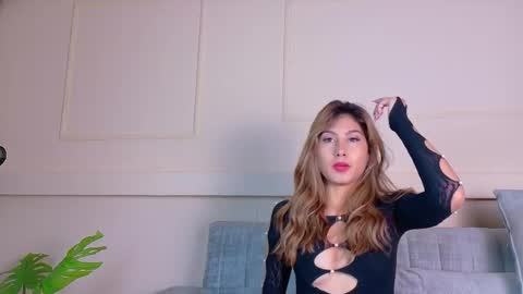 Zoe online show from January 7, 11:04 am