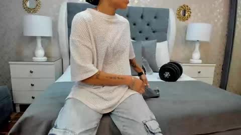 Snapshot of zoekrug chatting on September 22, 12:20 pm Zoe Krug online show from September 22, 12:20 pm