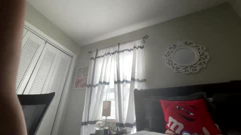Snapshot of zoel87 chatting on September 20, 4:21 pm LovelyLatin25 online show from September 20, 4:21 pm