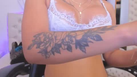 zoeth_ruiz online show from February 12, 12:12 pm